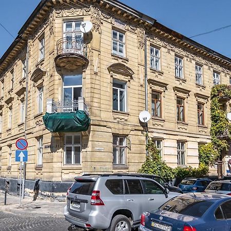 Inshiapartments On Popovycha Str 2 Leópolis Exterior foto